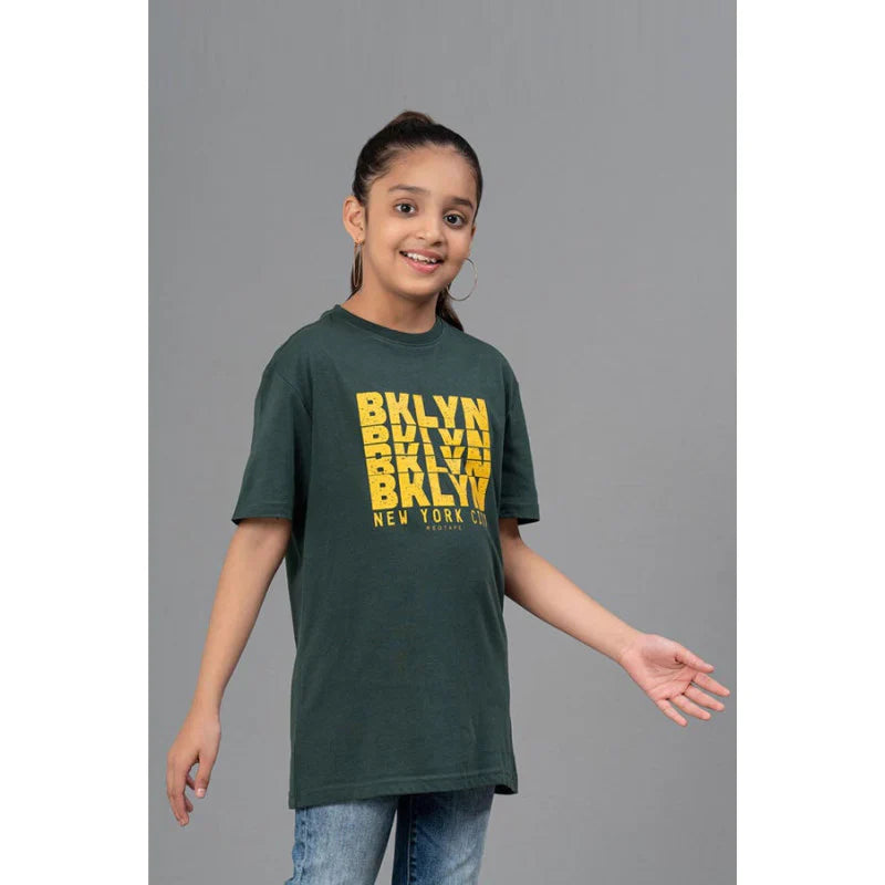 RedTape Kids Unisex T-Shirt- Best in Comfort and Ease| Cotton| Dark Green Colour| Round Neck| Casual look with chest print.